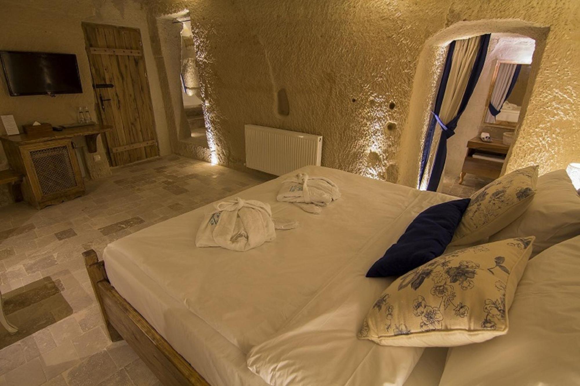 Azure Cave Suites - Cappadocia Göreme Zewnętrze zdjęcie