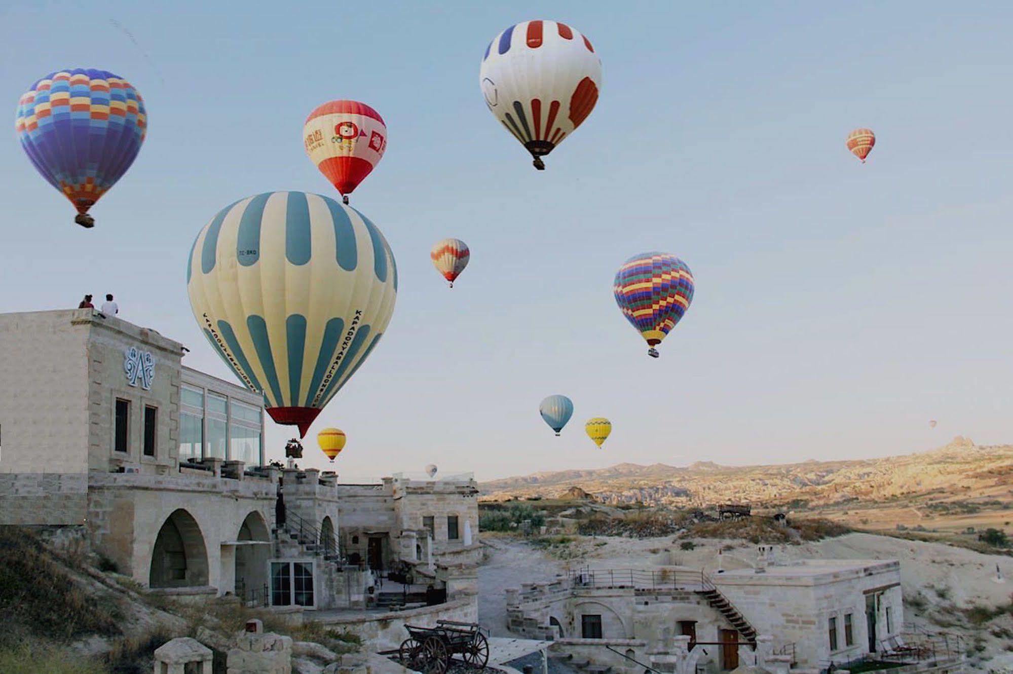 Azure Cave Suites - Cappadocia Göreme Zewnętrze zdjęcie