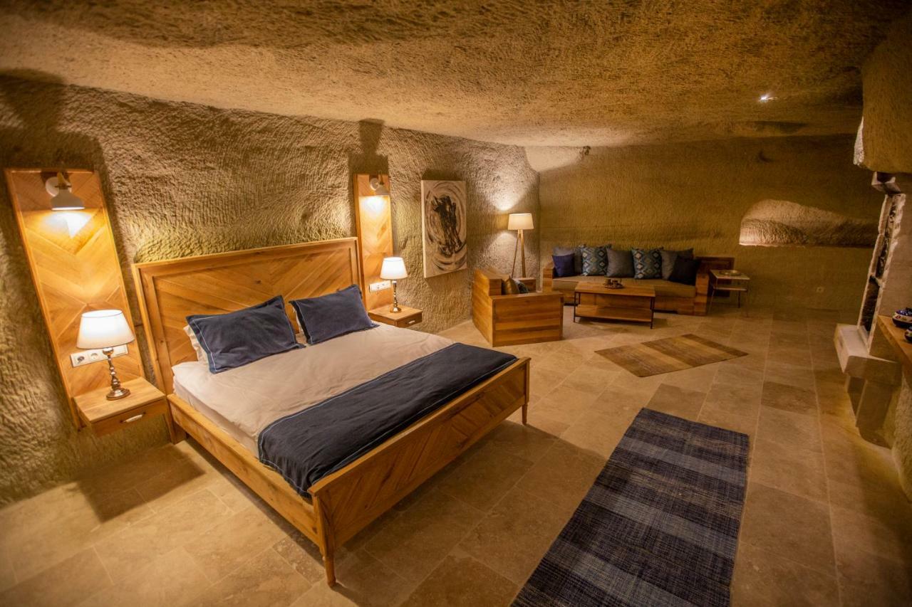 Azure Cave Suites - Cappadocia Göreme Zewnętrze zdjęcie