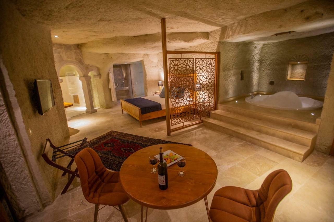 Azure Cave Suites - Cappadocia Göreme Zewnętrze zdjęcie