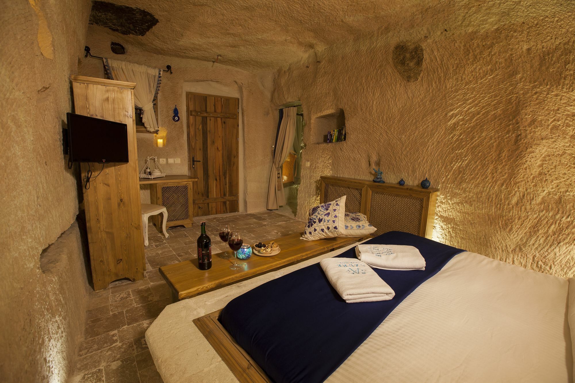 Azure Cave Suites - Cappadocia Göreme Zewnętrze zdjęcie