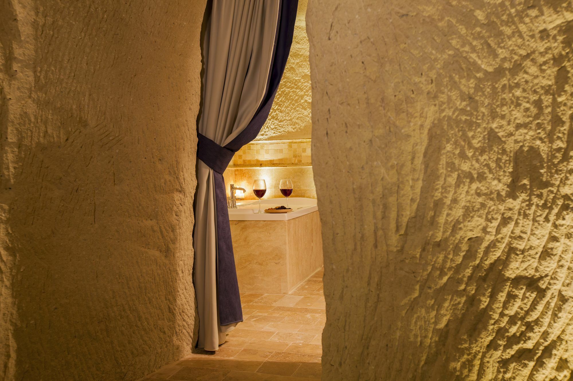 Azure Cave Suites - Cappadocia Göreme Zewnętrze zdjęcie